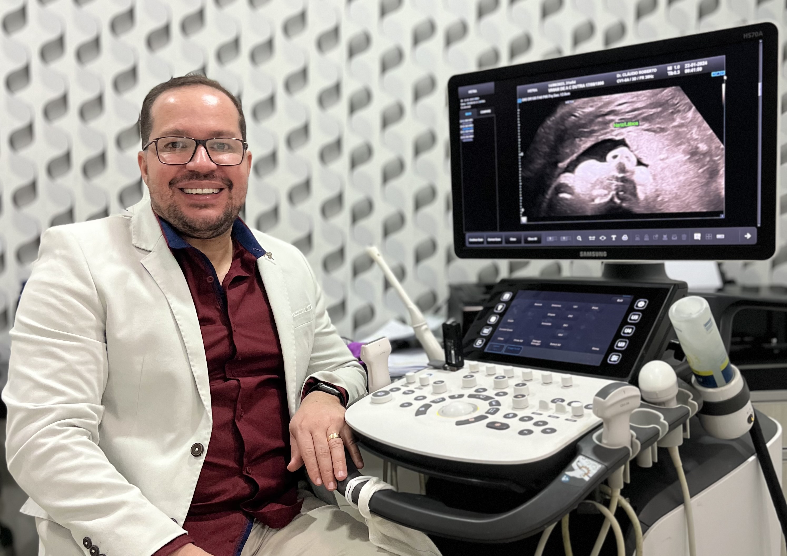Foto de Dr. Cláudio Roberto de Sousa Filho